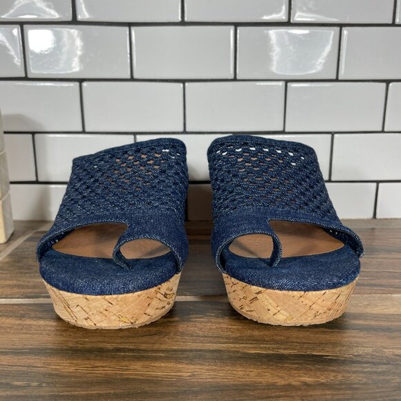 BareTraps Bethie Womens Size 7.5 Shoes Blue Denim Toe Loop Platform Wedge Sandal - Picture 2 of 12